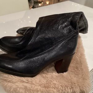 Giusti Vintage Chic Black Heeled Boots